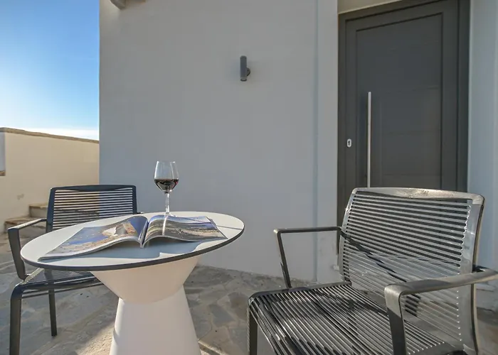 Bazeos Αγγίδια