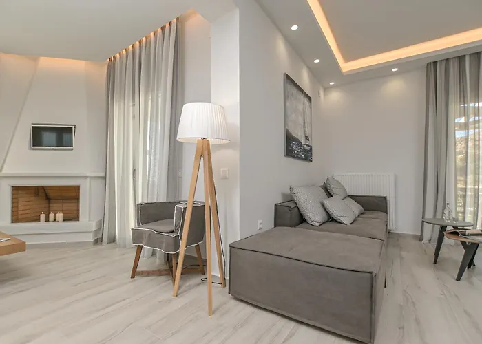 Bazeos Αγγίδια