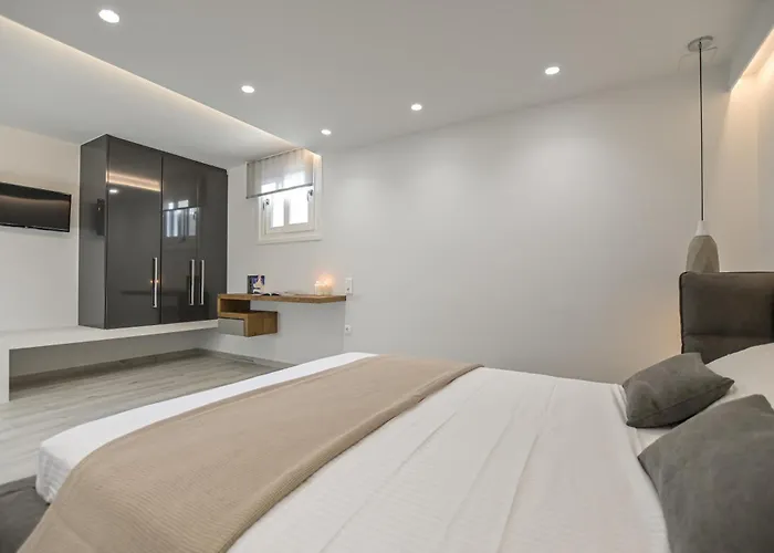 Bazeos * Αγγίδια